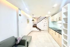 Bán nhà hbg 32m2, 3 tầng, 2pn, đường phan xích long, p2. sẵn dòng tiền.