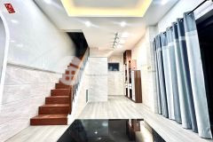 Bán nhà 26m2, 3 tầng, 2pn, đường huỳnh văn bánh, p13.
