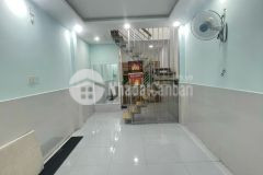 Tanphu bán nhà trung tâm, nhỉnh 2tỷ, 2tầng, 26m., sát hẻm xe hơi,gần mật tiền lũy bán bích.