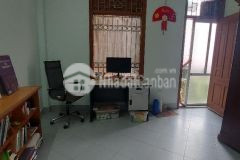 Nhà đẹp la dương. chỉ 3.7 tỷ, 40m 5 tầng 3 ngủ, ngõ xe máy