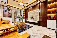 Bán nhà riêng trung kính to vỉa hè, ô tô tránh, kinh doanh, mt to 42m4t