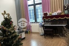 Chính chủ gửi bán nhà liền kề ngô thì nhậm 44mx5t, mt4m giá nhỉnh 10 tỷ.lh 0963452836