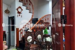 Nhà mặt tiền 5m mặt ngõ ngọc thụy 4,1 tỷ, dt 30m² x 5 tầng, sđcc