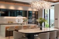 Đẳng cấp thượng lưu vài bước ra hồ bán nhà võng thị