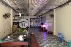 Bán 100m phố trạm tặng nhà lô góc ô tô tránh kinh doanh long biên