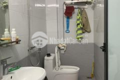 Tôi bán nhà ngõ tân ấp, giá 4 tỷ, 22m2x5t, ngõ đẹp, full nội thất