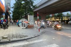 Bán nhà đất xuân đỉnh 320m mặt tiền 16m ô tô tránh kinh doanh dòng tiền.