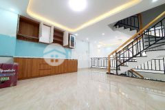 Nhà mới xây, vào ở ngay đường hoàng hoa thám, p5, q.bình thạnh, thiết kế 4 tầng, 5m x 8m, hẻm 3,5m