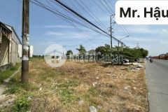 Bán mảnh đất thổ cư sổ sẵn 500m2, 330tr, sổ có sẵn.