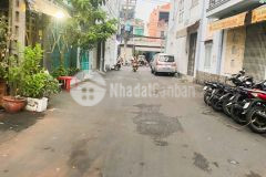 Nhà ni sư huỳnh liên công nhận 27m2, chỉ 2 tỷ 6