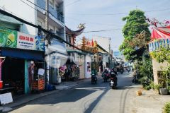 Măt tiên go vâp kê ng oanh 135m2 5tâng 6x24 21phong chdv măt băng chi 13ty2 tl