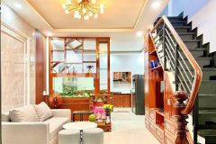 Vào ở ngay bán nhà đẹp 4 tầng hxh phan xích long, 45m2 4x11.3m, 7.8 tỷ tl