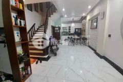 Nhà cầu giấy lạc long quân 50m5t giá 12 tỷ, phân lô ô tô, lô góc, ô chờ thang máy