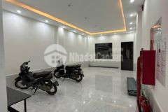 Bán nhà gấp, xuân đỉnh, dt 48mx5 tầng, ô tô đỗ cổng,giá 6.5 tỷ.