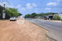 Vỡ nợ gia đình tôi cần bán gấp lô đất 5x50 sổ sẵn thổ cư ngay giáo xứ tân thành đồng xoài