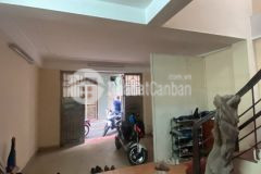 Mặt ngõ, 2 thoáng, đường ô tô tải phố đê la thành, đống đa. 0911554873.