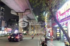 Bán nhà mặt phố, cầu giấy 33m2 x 5t kd, ô tô, giá 17,8 tỷ.