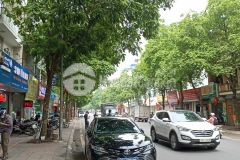 Cần bán nhà thạch bàn, 50m2 dân xây, 4 tầng, mt 6m, ô tô 7 chỗ vào, kd, giá 6.7 tỷ.