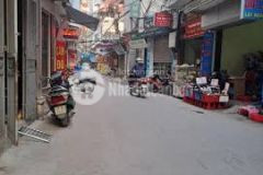 Chủ nhà bán gấp nhà 2 tầng mặt ngõ 230 định công vị trí kinh doanh sầm uất