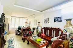 Nhà dân xây cầu giấy phố nguyễn khang 60m5t gần phố, 2 mặt ngõ ô tô, ở sướng, kd