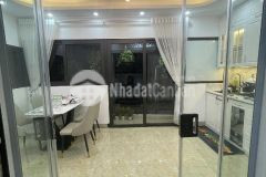 Bán nhàgấp phố đội cấn, dt 52mx5 tầng, ô tô đỗ cổng,lô góc,giá 7.4 tỷ.