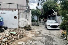 P.12, bình thạnh hẻm xe tải thông gần 70m2 4 x 17 đất tiện xây mới chdv giá hơn 6 tỷ.