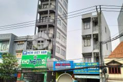 Bán tòa nhà góc 2 mt số 789 huỳnh tấn phát, p.phú thuận, q7. lh0933906909.