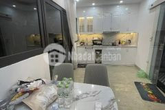 Bán nhà ngõ phố vĩnh hồ dt36m 5 tầng giá5ty800