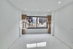 Nhà đẹp ở ngay 3 ngủ bạch mai ngõ thông 3.8 tỷ