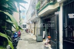 Nhà huỳnh văn nghệ vuông vức, 27m2, chỉ 2 tỷ 95