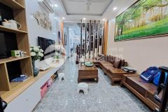 Bán nhà rẻ phố nghĩa dũng,dt 37mx5 tầng, cách phố 20m,giá 3.4 tỷ.