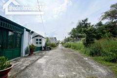 Đất ở cần bán gấp 400tr 230m2 sổ sẵn.