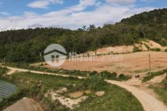 Lưng tựa núi mặt hướng thuỷ