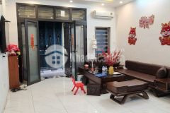 Nhà lô góc đẹp, thoáng ngõ 1194 láng đống đa dt 38m2 mt 4.5m2 giá 6.x tỷ