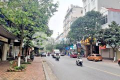 Bán gấp nhà mặt phố chùa láng, vỉa hè kinh doanhdt 60m2, 6 tầng, mt 6m, 30tỷ