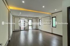 Nhà mặt phố ngọc lâm, dt 120m² x 6t 35 tỷ, mt 5,5m, có thang máy