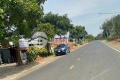 Bán cắt lỗ 756m2 thổ cư shr 650 triệu cách chợ 600m ở giữa 3 kcn dân đông