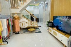 Vào ở ngay bán nhà 2 tầng hxh thông cao thắng, 42m2 3.7x11.4m, 7.3 tỷ tl