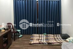 Nhà mặt tiền rộng mặt ngõ rộng nguyễn văn cừ 5,3 tỷ, dt 35m² x 5 tầng, ba gác vào