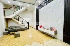 Seri 5 căn xây mới kính kong gần phố full công năng nhiều tiện ích xung quanh