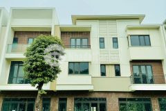 Bán nhanh căn nhà phố 100m2 vừa ở vừa kinh doanh được luôn, giá chỉ 5,x tỉ sát ninh hiệp