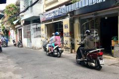 Hẻm ô tô 4.1x13 lạc long quân, tân bình 4 tầng 7.8 tỷ