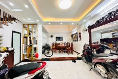 Bán nhà khương trung. thanh xuân. dt 45m2. mt 5,5m. 6 tầng. giá 7,48 tỷ.