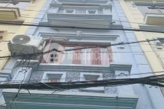 Bán nhà hoa lâm,long biên 4 tầng,38m2,thoáng sáng,gần oto nhỉnh 3 tỷ