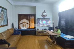 Bán gấp nhà đẹp phố tứ liên,dt 50mx5 tầng, lô góc, ô tô đỗ gần,giá 7 tỷ.