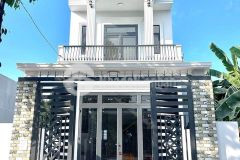 Bán căn nhà 1 trệt 1 lầu ở thị trấn củ chi 5x18 95m2 550 triệu, sổ hồng riêng