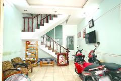 Hot hot nhà 2 lầu hẻm 3m kdc nam long trần trọng cung, quận 7