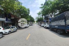 Bán đất phố trạm 56m2 mt4m chỉ 8.96 đồng ô tô kd sát phố aeon long biên