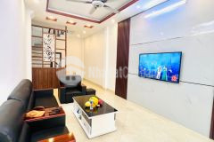 Bán gấp nhà phố xuân diệu,dt 52mx5 tầng, ô tô đỗ gần,giá 7.2 tỷ.