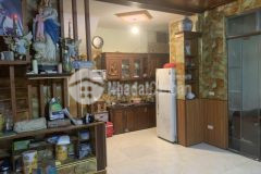 Ô tô đỗ cổng tây trà, 30mx4t, 3.69 tỷ.